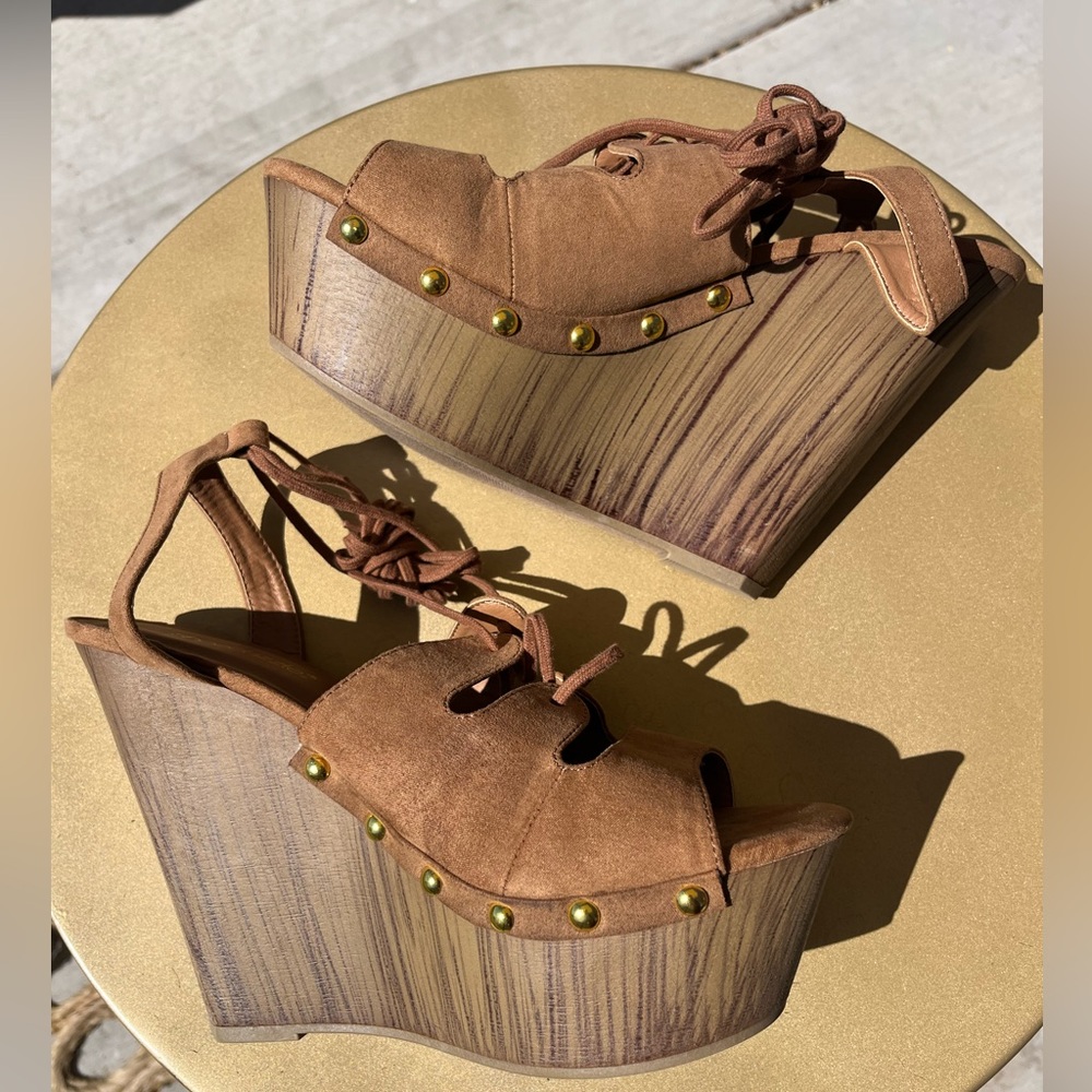Shoe Dazzle Wedge Heels